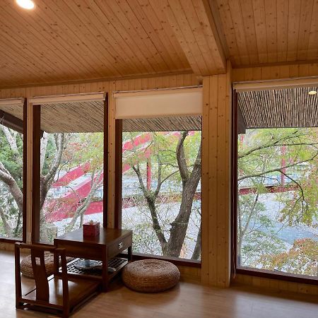 森之秘湯 Mhuwe Hotspring Apartment Renai Bagian luar foto