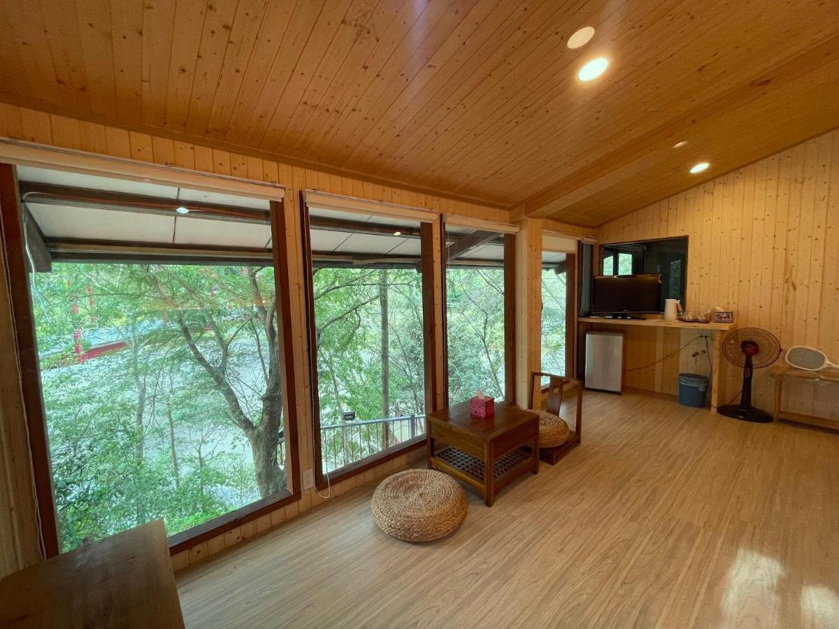 森之秘湯 Mhuwe Hotspring Apartment Renai Bagian luar foto
