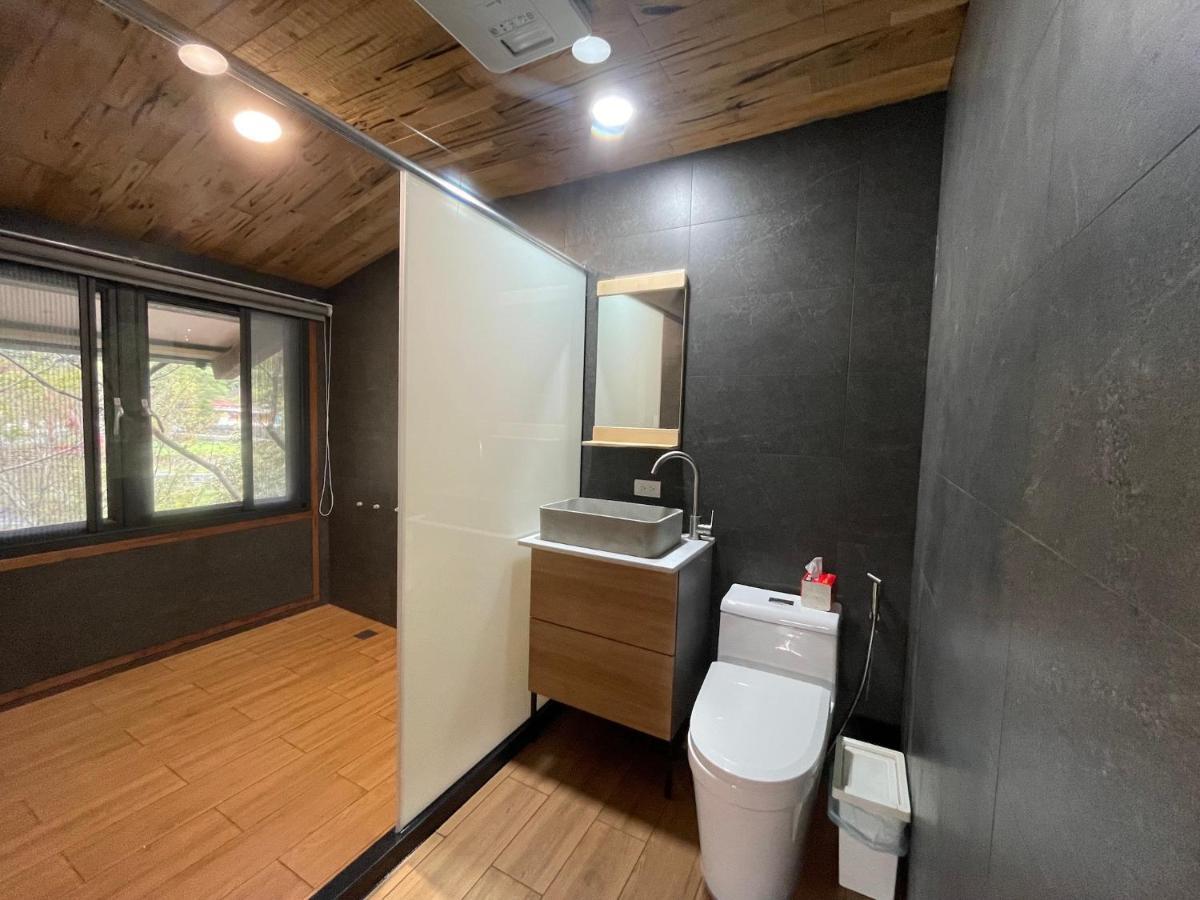 森之秘湯 Mhuwe Hotspring Apartment Renai Bagian luar foto